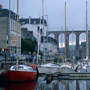 Bretagne, Morlaix, Jachthafen und altes Eisenbahn-Viadukt, September 1993 © Wolfgang Herath